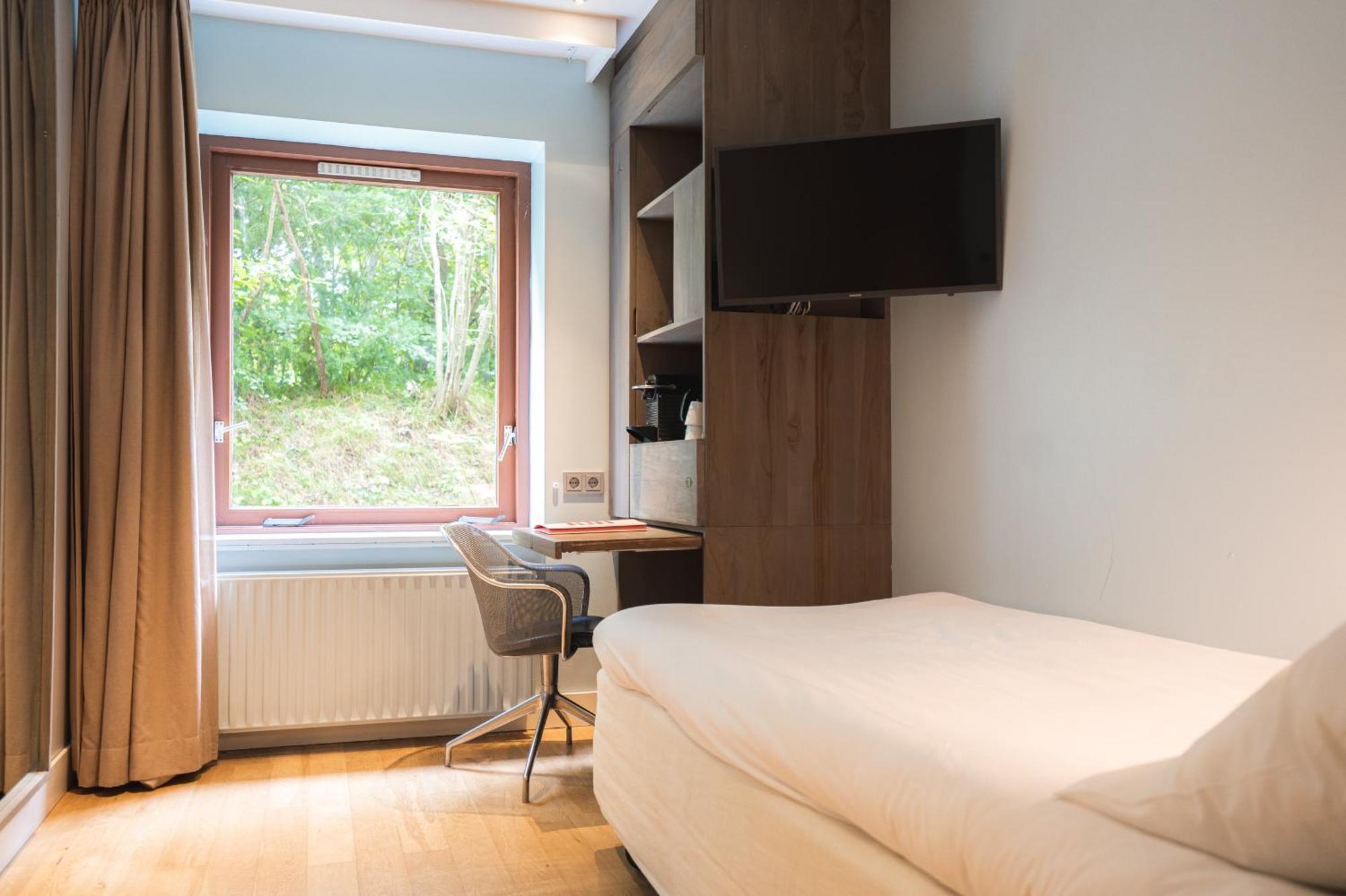 Cozy Single room,1602323173:JPEG